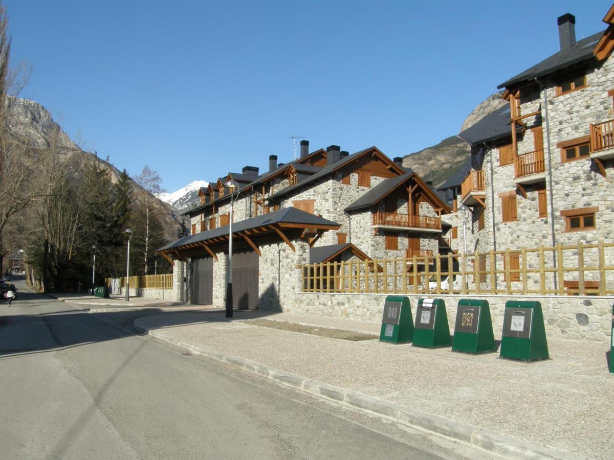 B20 - Resid. La Coma 1º - Villmor Apartment Benasque Exterior photo
